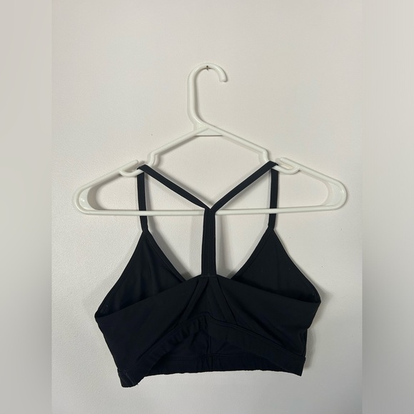 Gymshark Womens XS V-Neck Sports Bra Black Low Support Elastic Straps - Picture 4 of 5